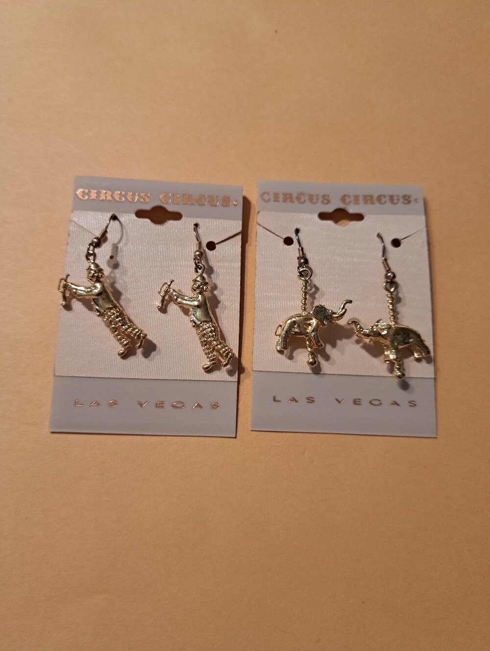 New Circus Circus Las Vegas Gold Tone Clown And Carousel Elephant Earrings